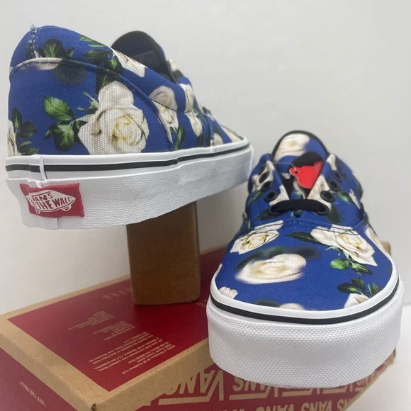 Vans Men’s Era (Romantic Floral) Lapis Blue SneakersVN0A38FRVP9